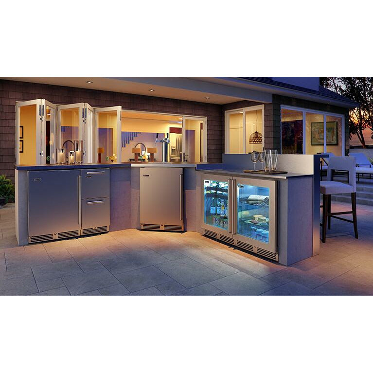 Perlick 24" C-Series Beverage Center w/ Stainless Steel Glass Door, 5.2 cu. ft. Capacity, Energy Saver - HC24BB-4-3