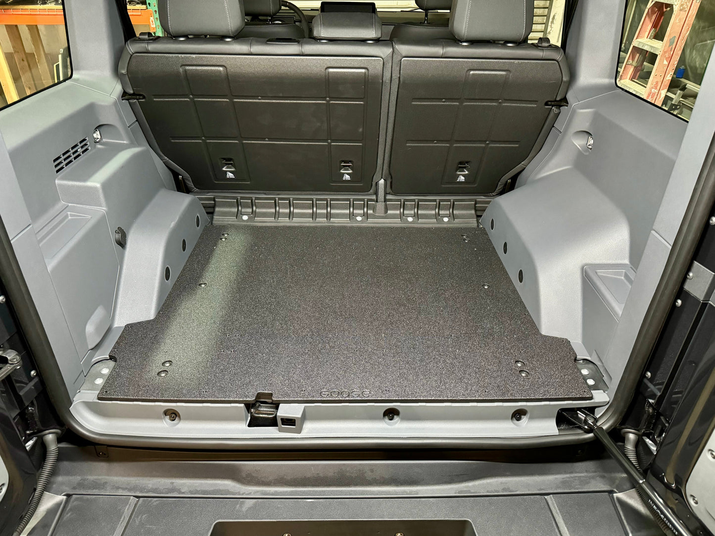 GOOSE GEAR Ineos - Grenadier - 2024-Present - 1st Gen - Explore Series - Rear Plate System - 1423-GGR-SH