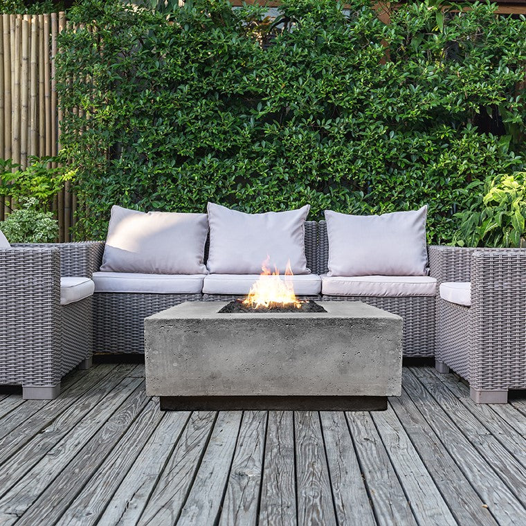 Tavola 3 Fire Table LifeStyle 1