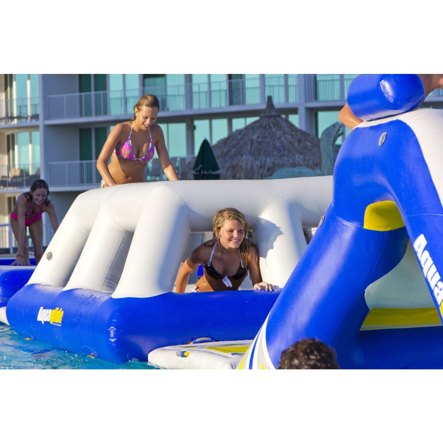 Aquaglide Sierra Versatile Play Station - 585219670
