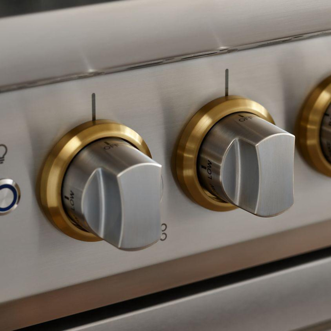 VIKING 30" Dual Fuel Range Viking 5 Series Red - VDR5304BSCLP