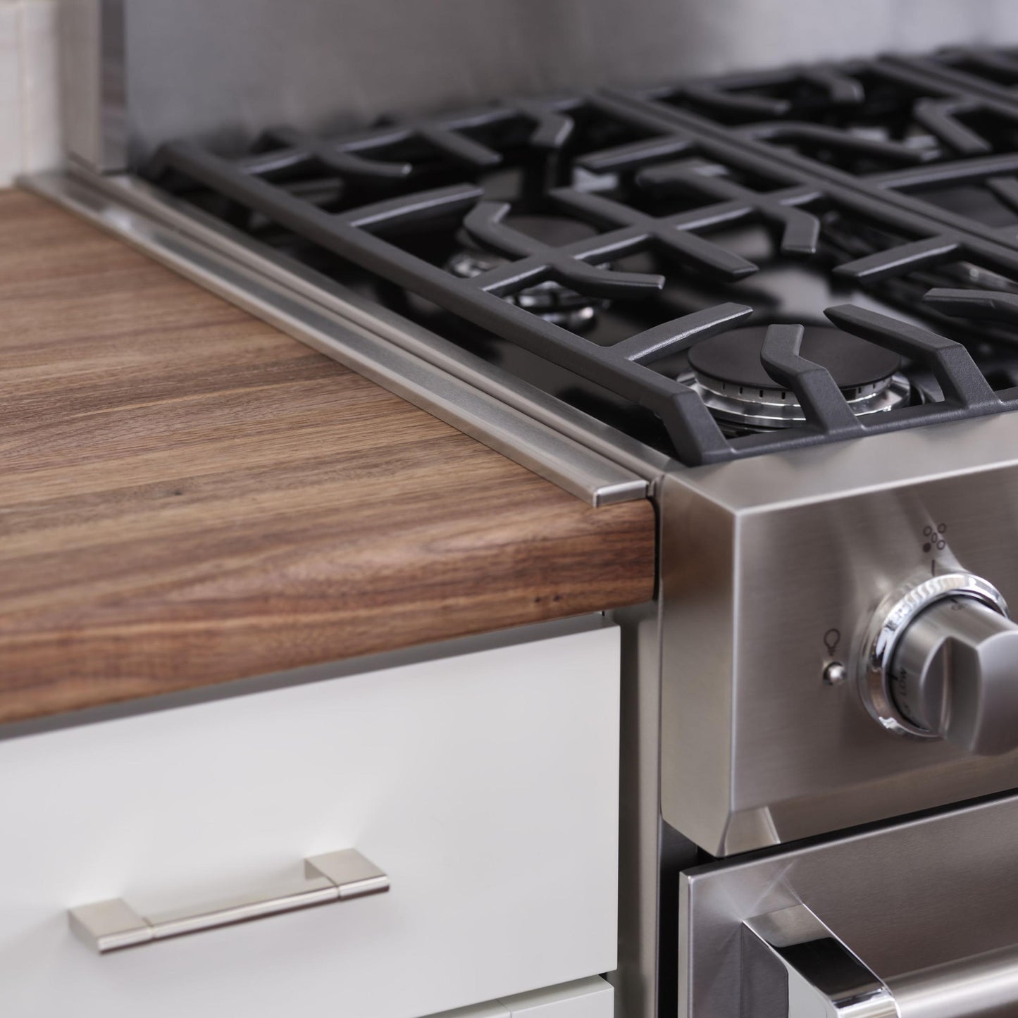 VIKING 30" Self-Cleaning Dual Fuel Range Viking 3 Series Gray - RVDR33025BSQ