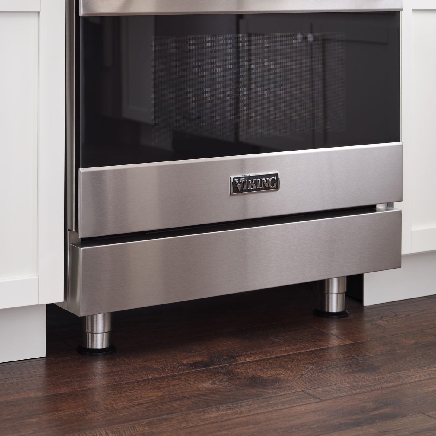 VIKING 30" Self-Cleaning Dual Fuel Range Viking 3 Series Green - RVDR33025BIVLP