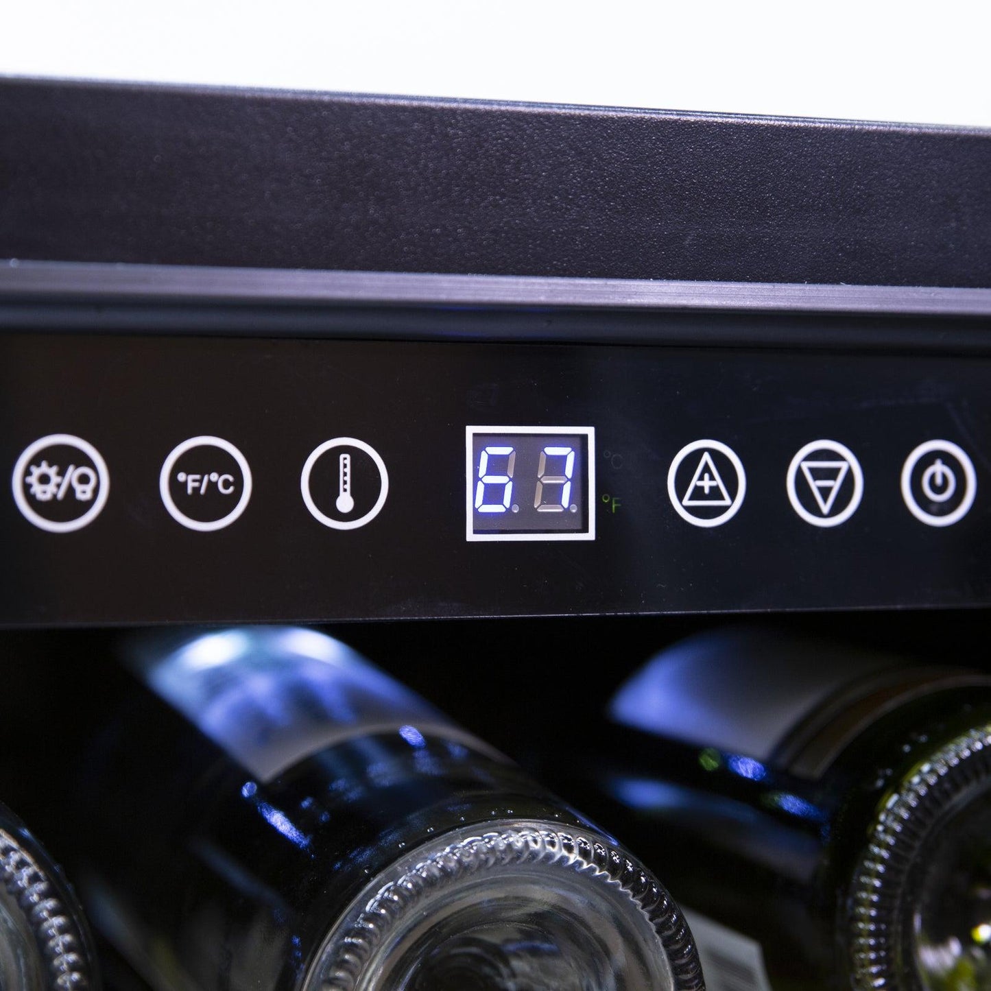 AVANTI Avanti 28 Bottle DESIGNER Series Wine Cooler in Stainless Steel - WCF281E3SS