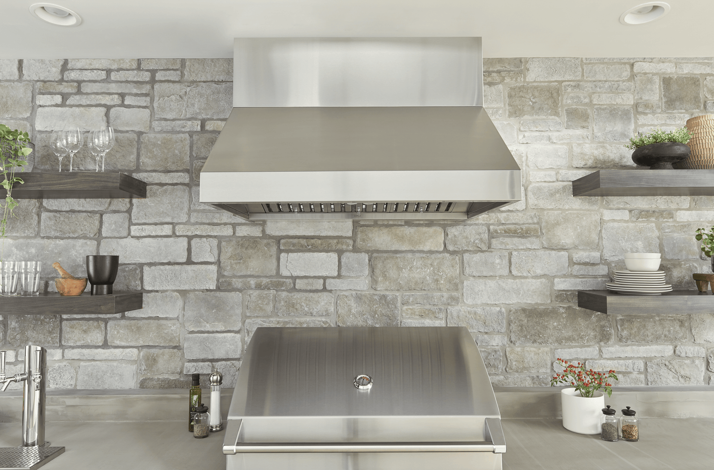 ZEPHYR Cypress Wall Outdoor, 36in, LED, SS, 1200 CFM in Stainless Steel - AK7836CS