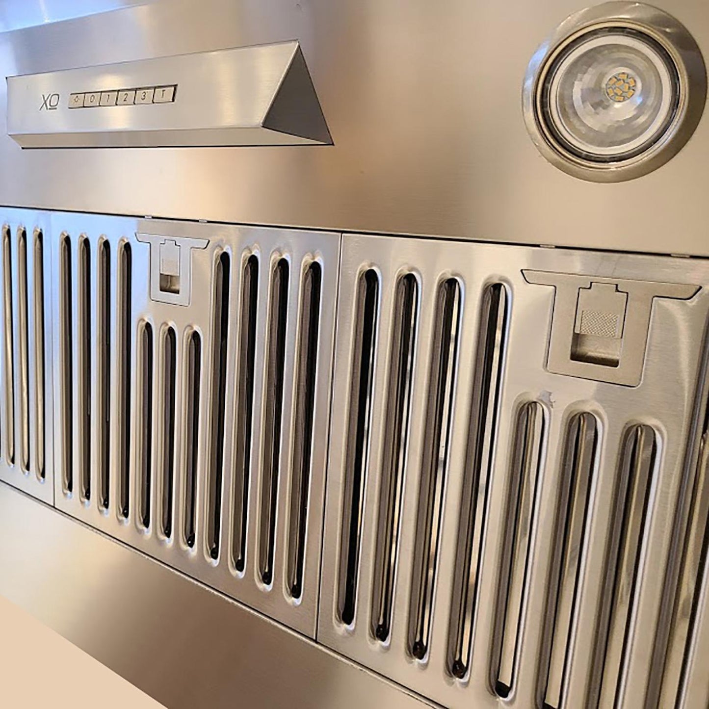XO APPLIANCE XOIL3019SC 30" CCC 600/395 CFM Insert Hood Liner in Stainless Steel - XOIL3019SC