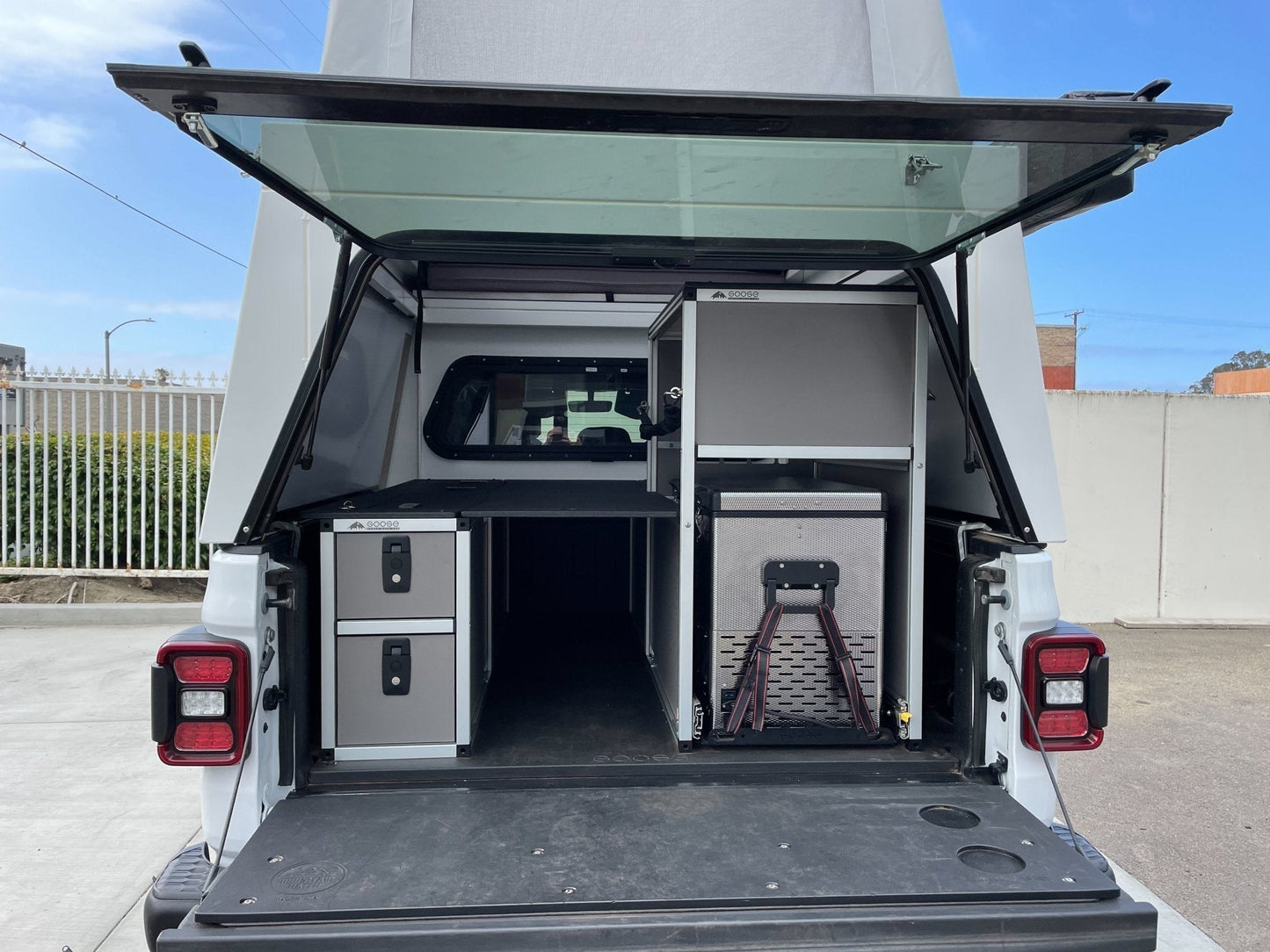 Goose Gear Camper System - Chevy Colorado 2015-2022 2nd Gen - Camper 6Ft. Bed Plate System - 3051-GGR-SH
