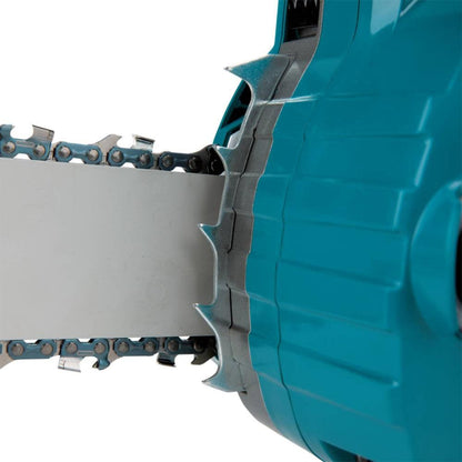 Makita (GCU06T1) 40V MAX XGT 18 In. 5.0Ah Chainsaw Kit - GCU06T1