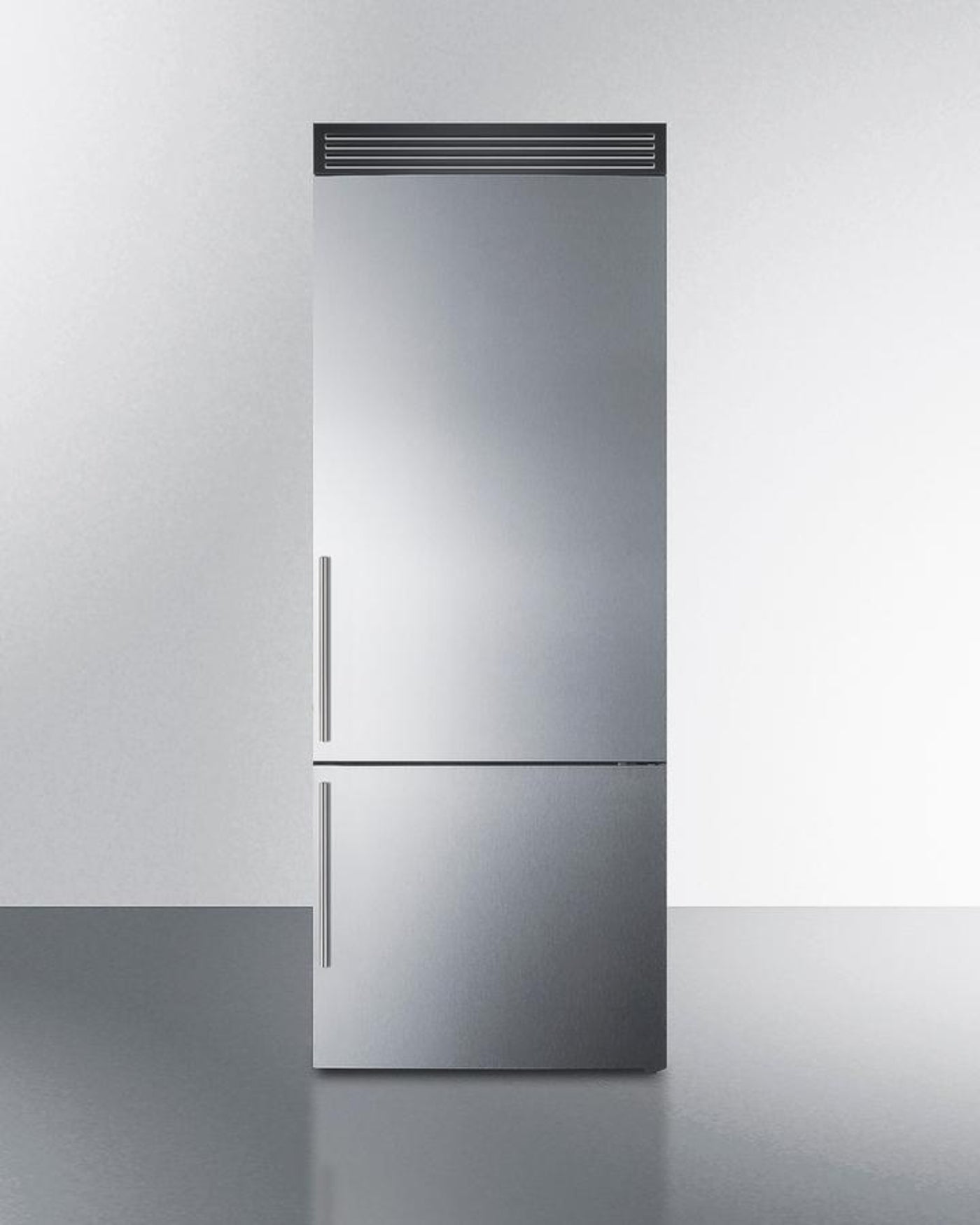 GE APPLIANCES AJCQ12DWJ GE230/208 Volt Built-In Cool-Only Room Air Conditioner White - AJCQ12DWJ
