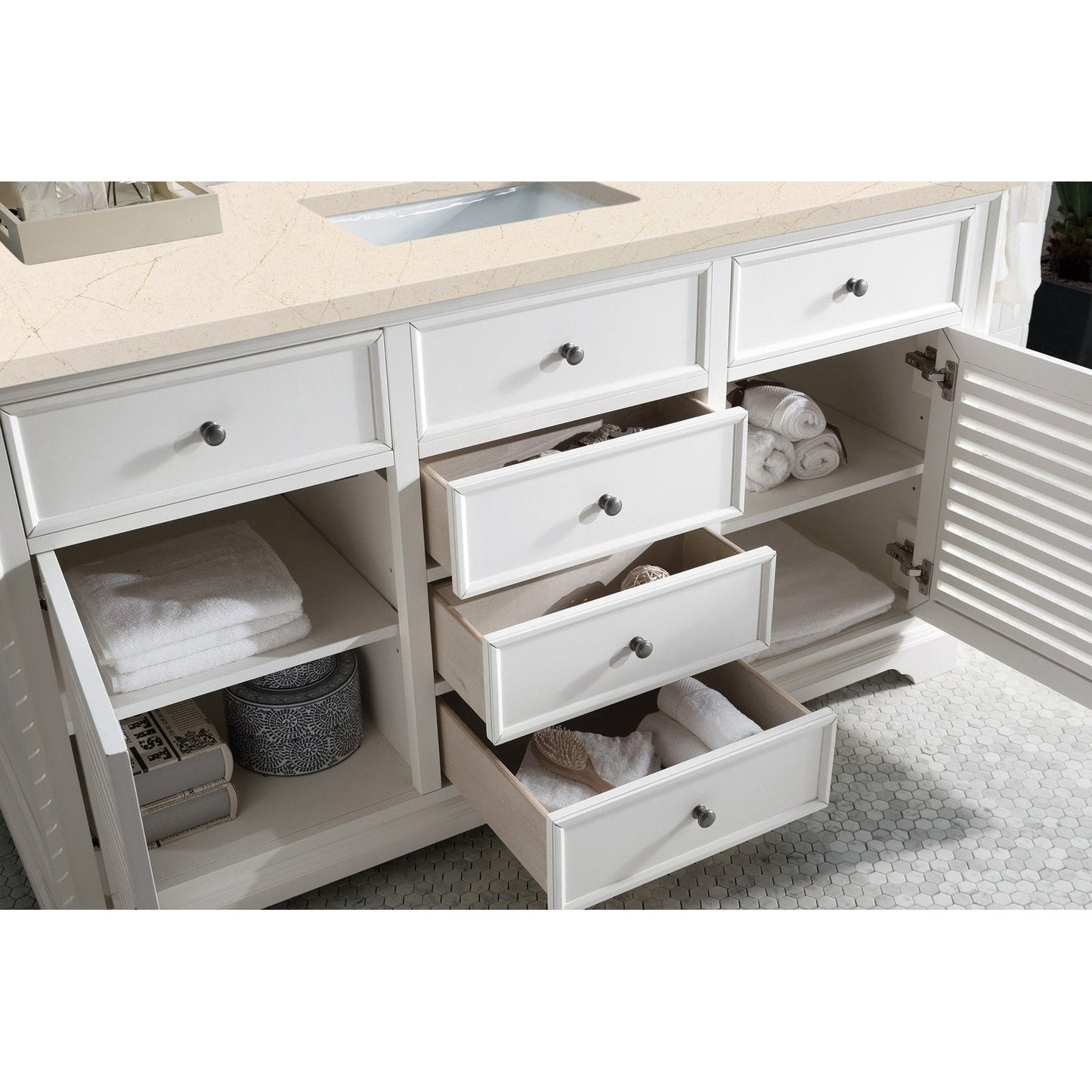 James Martin Vanities Savannah 60" Bright White Single Vanity - 238-104-V60S-BW-3AF
